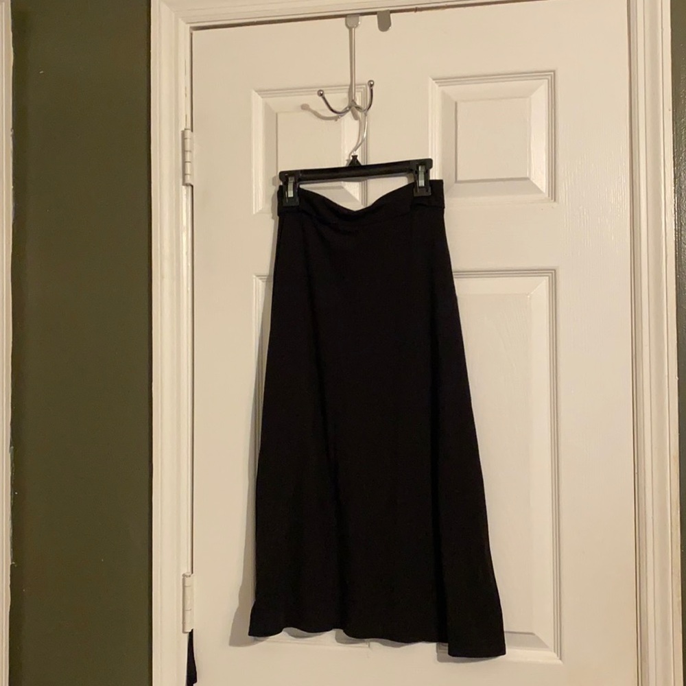 Bobbie Brooks Long Black Skirt